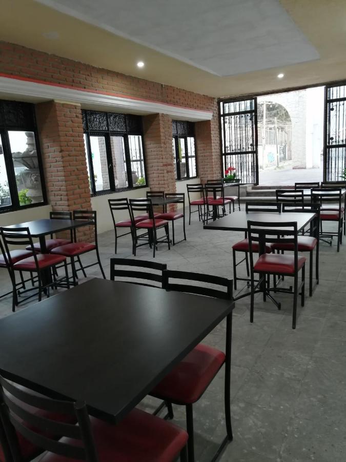 Hotel Hacienda Tonalmain, Central Nueva Tonala  Bagian luar foto