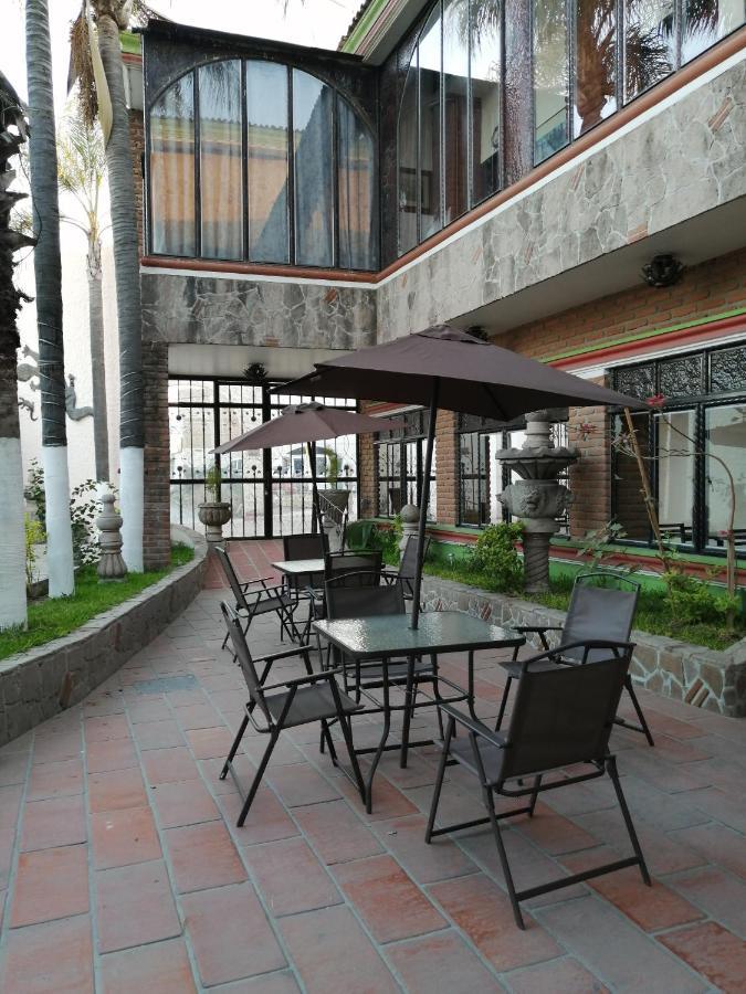Hotel Hacienda Tonalmain, Central Nueva Tonala  Bagian luar foto