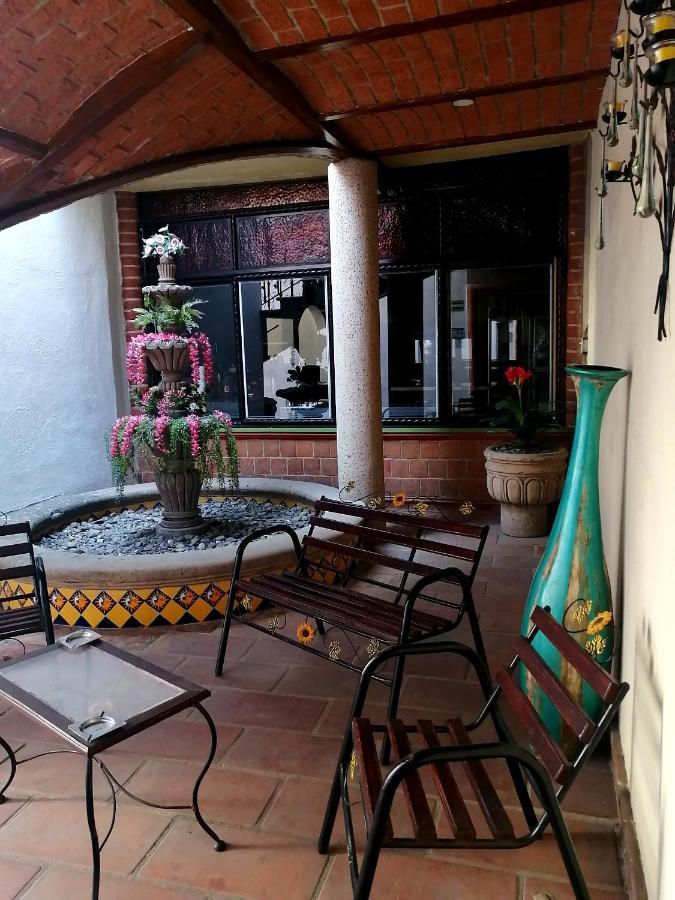 Hotel Hacienda Tonalmain, Central Nueva Tonala  Bagian luar foto